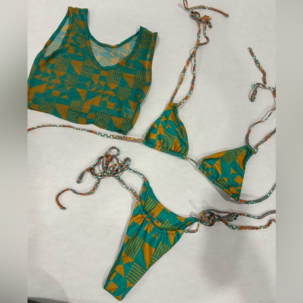 Nia Lynn Bikini Top Teal Geo Quidi Braided Triangle x Bikini Bottom x Crop Tank